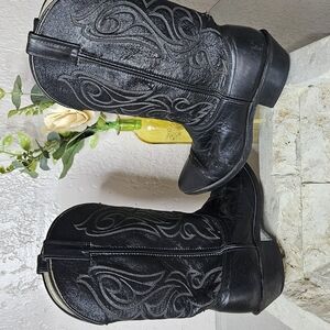 Laredo Black Western Boots with Detailed Embossing